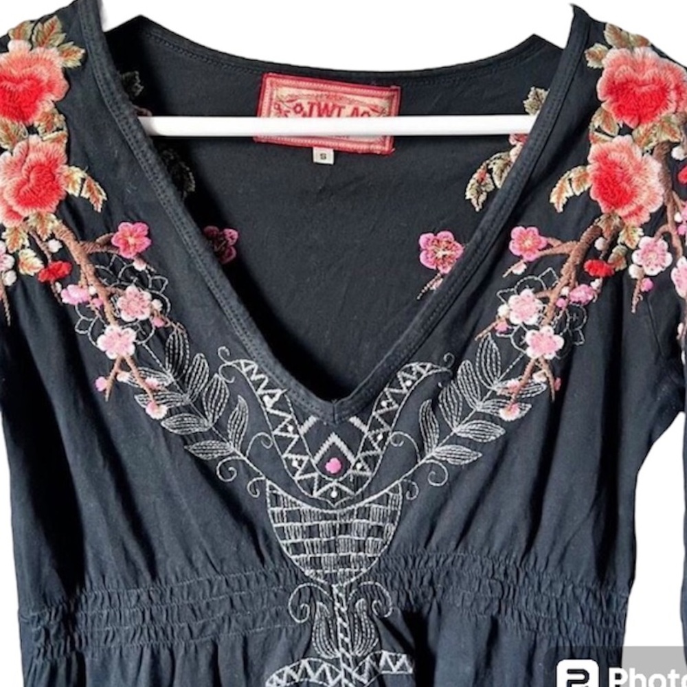 Johnny Was Embroidered v-neck dress - Picture 4 of 6